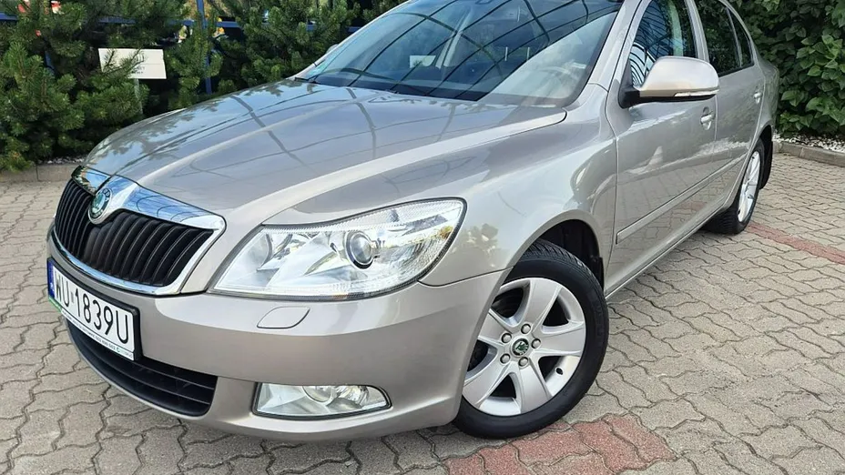 SKODA Octavia -