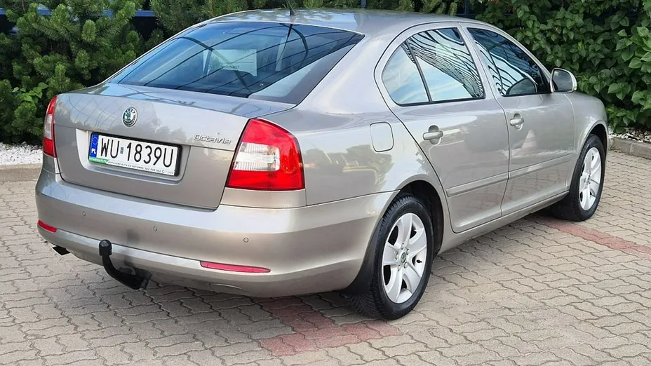 SKODA Octavia -