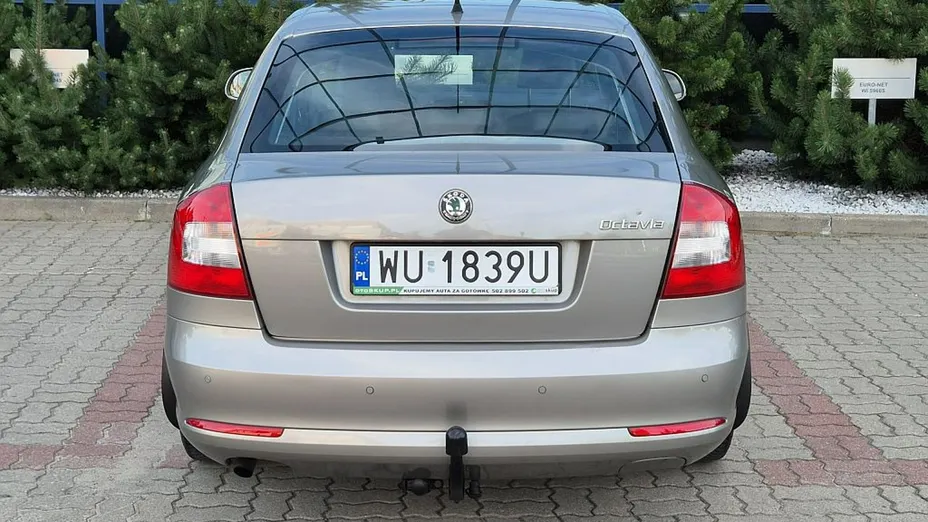 SKODA Octavia -