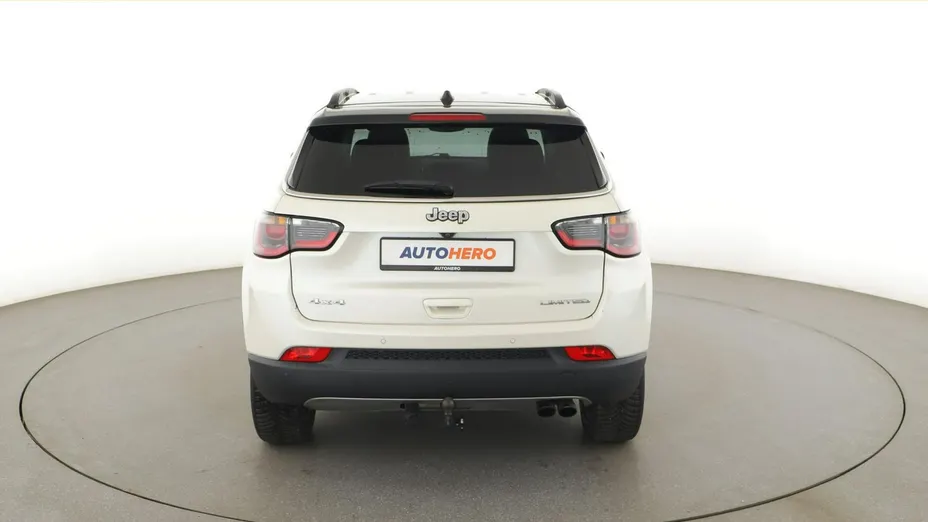 JEEP Compass -