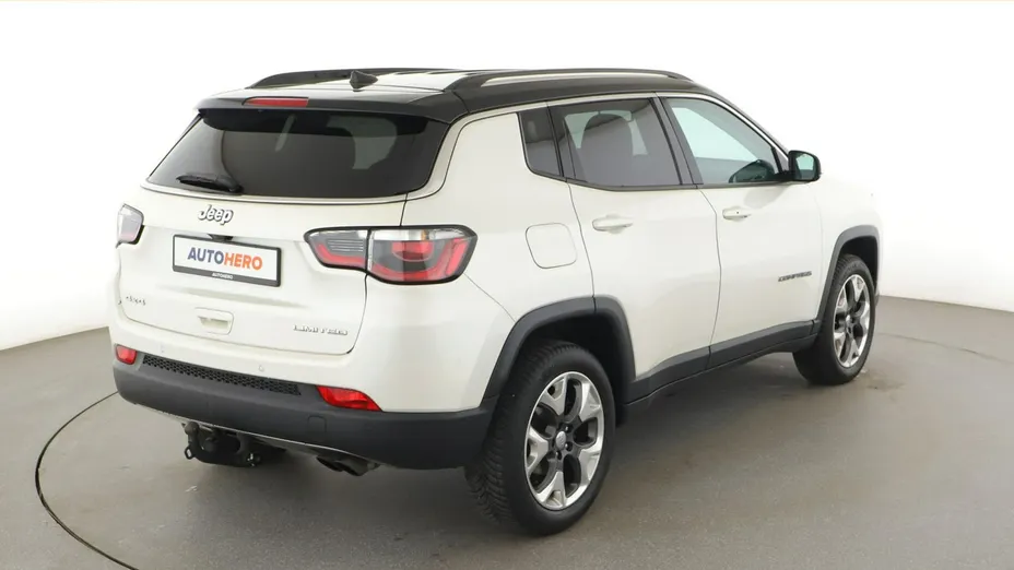 JEEP Compass -