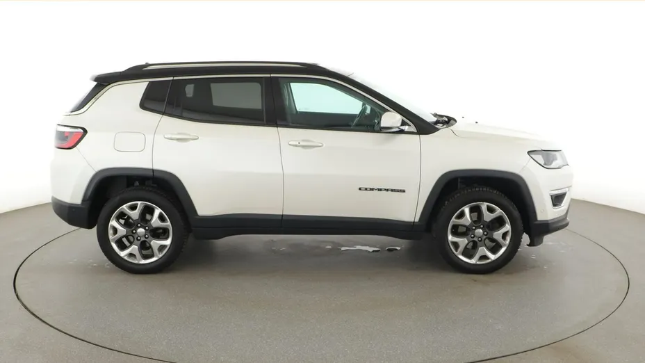 JEEP Compass -