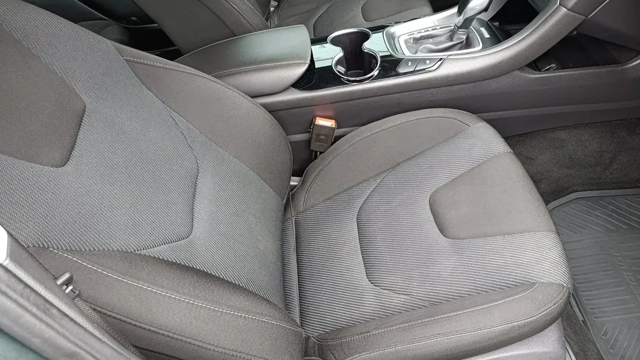 FORD Mondeo -