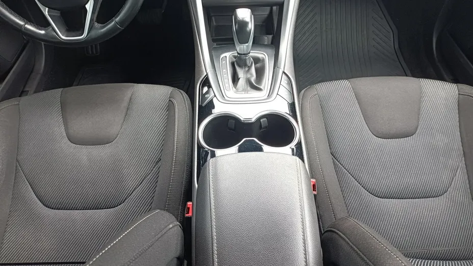 FORD Mondeo -