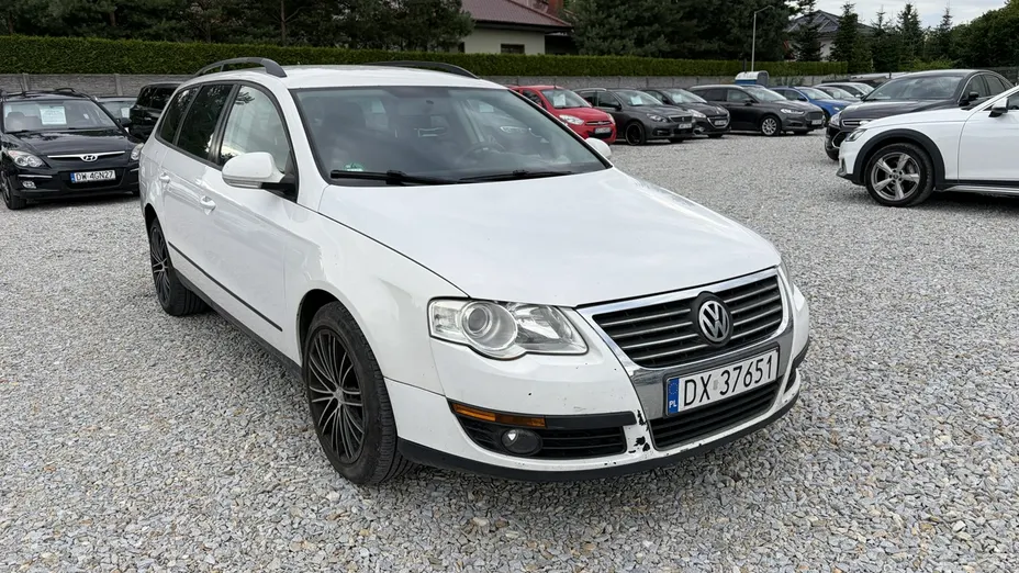 VOLKSWAGEN Passat -