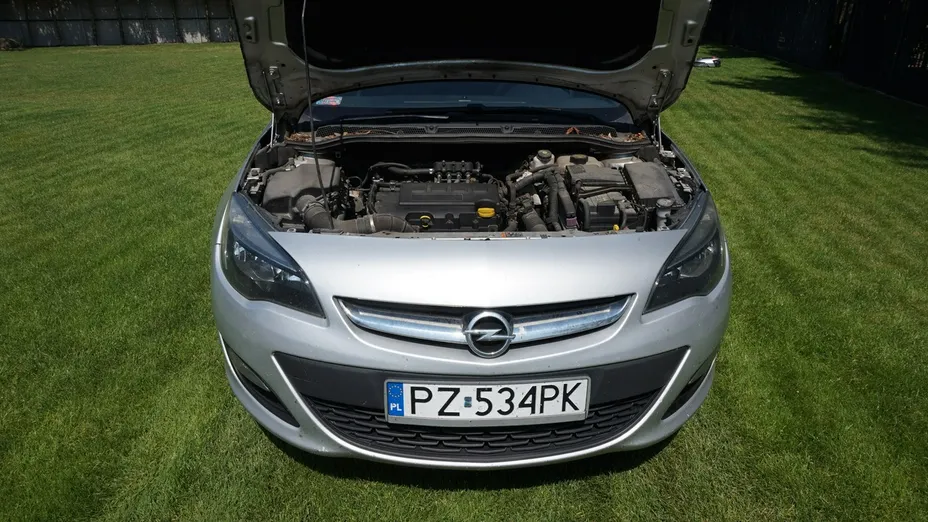 OPEL Astra -