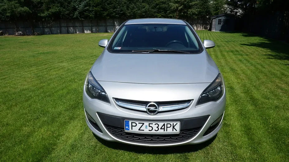 OPEL Astra -