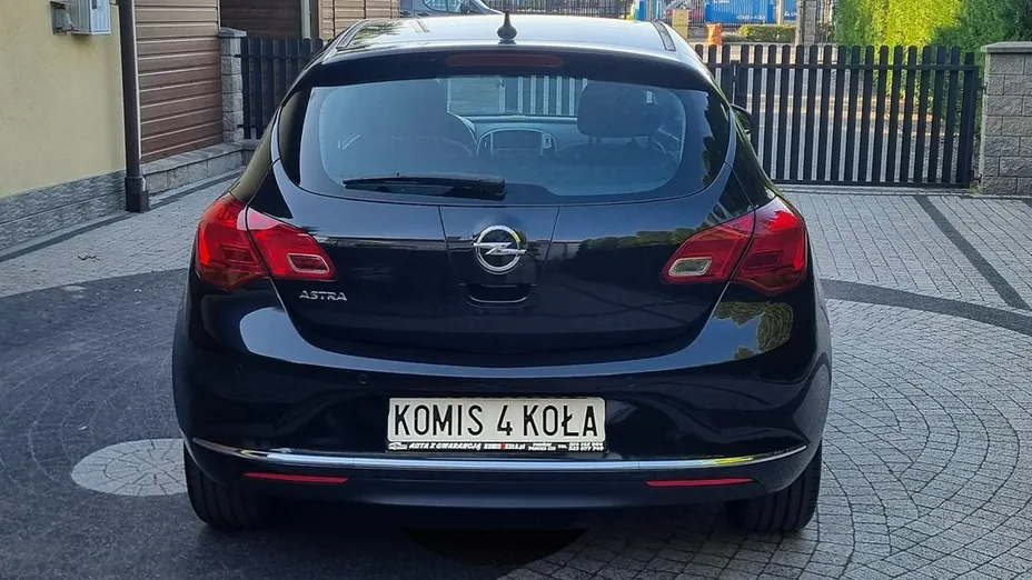 OPEL Astra -