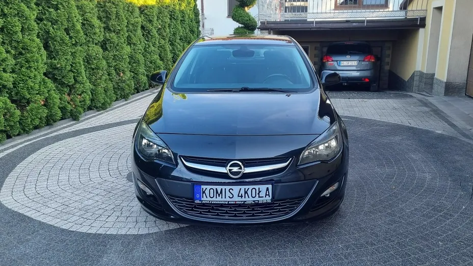 OPEL Astra -