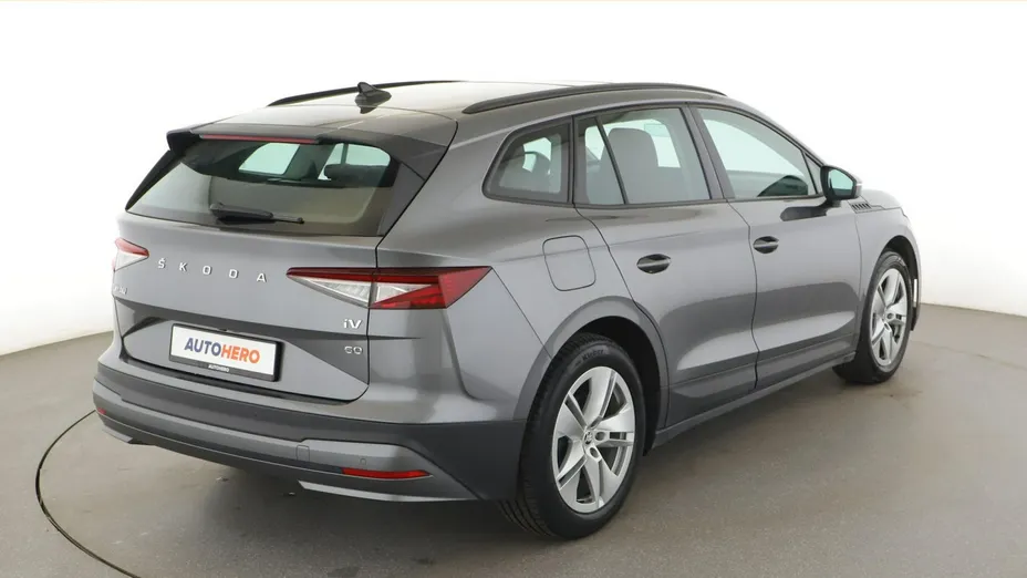 SKODA Enyaq -