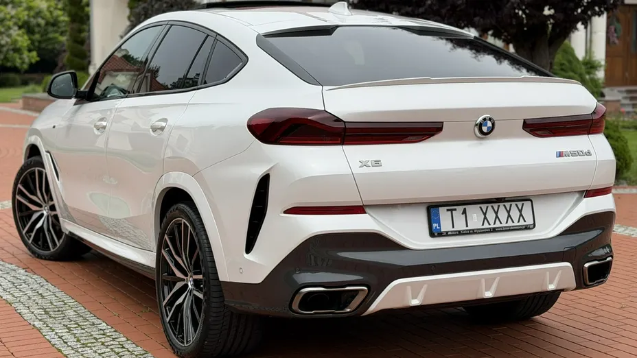 BMW X6 -
