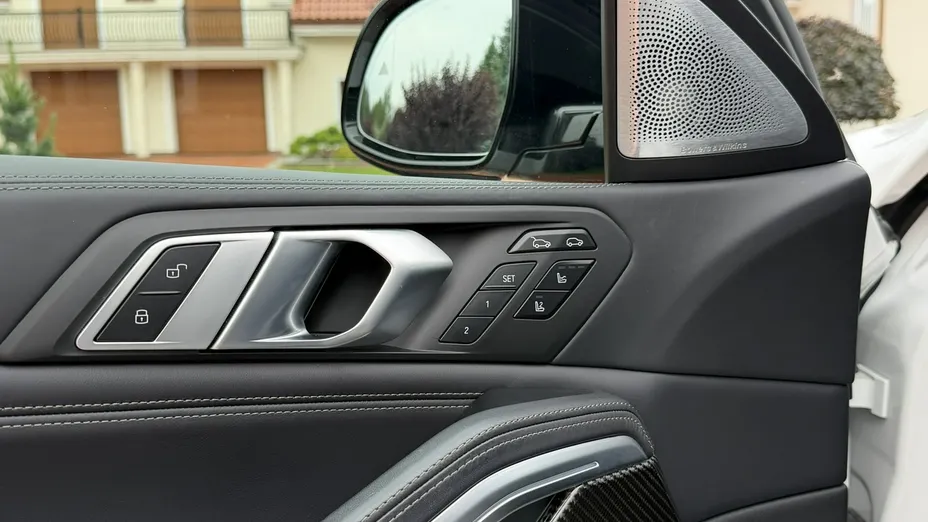 BMW X6 -