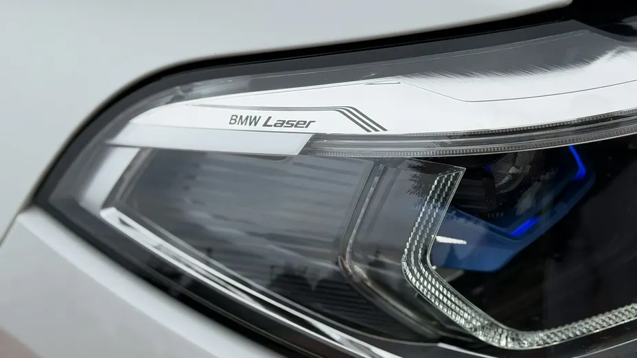BMW X6 -