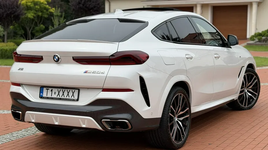 BMW X6 -