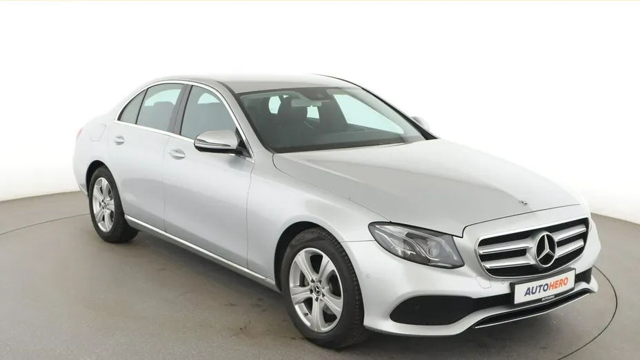 MERCEDES-BENZ E Klasa -