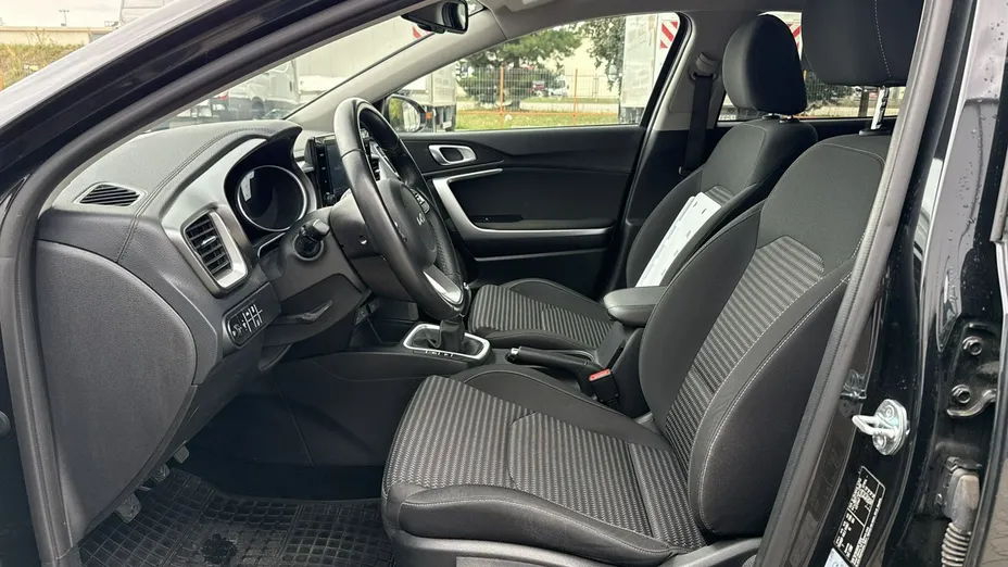 KIA XCeed -