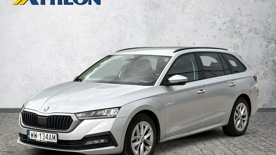 SKODA Octavia -