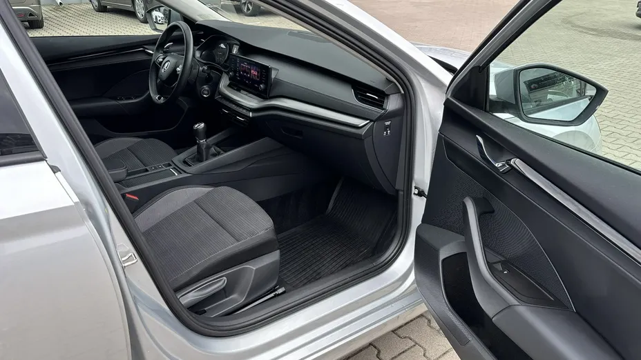 SKODA Octavia -