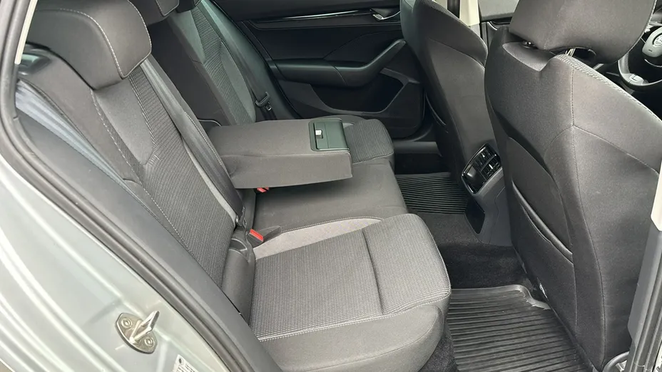 SKODA Octavia -