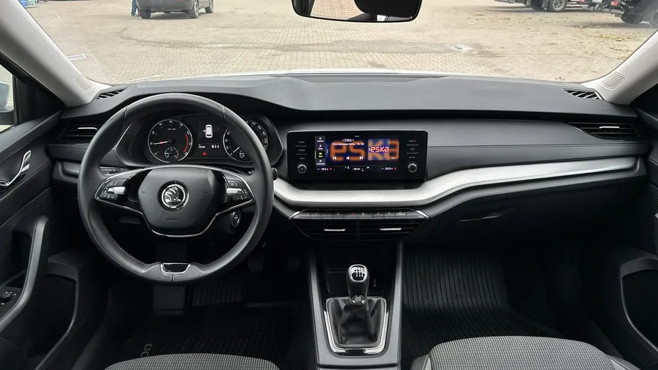 SKODA Octavia -