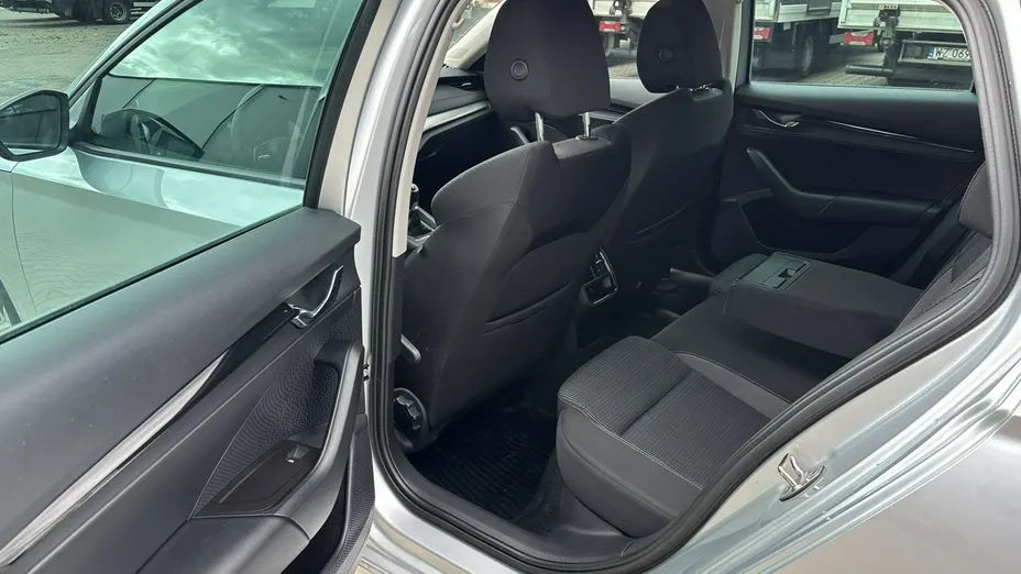 SKODA Octavia -