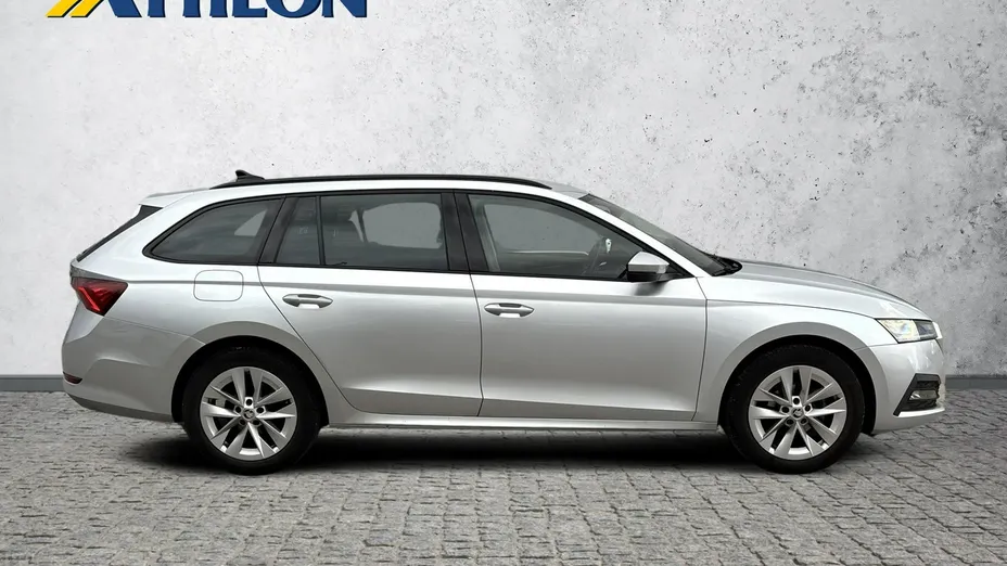 SKODA Octavia -