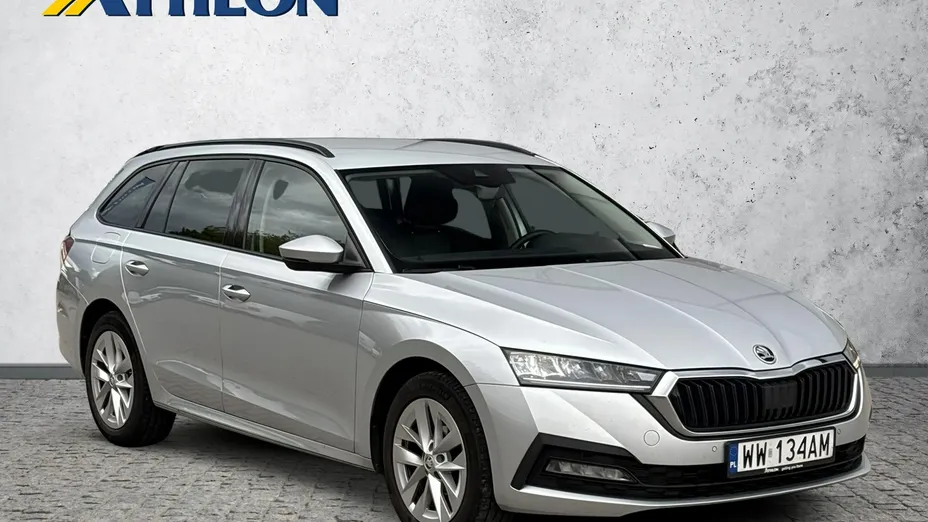 SKODA Octavia -