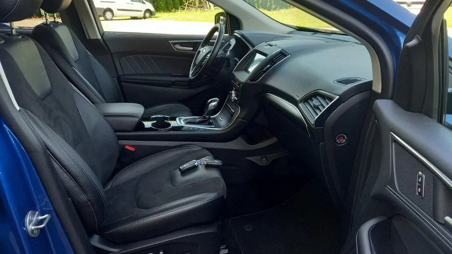 FORD Edge -