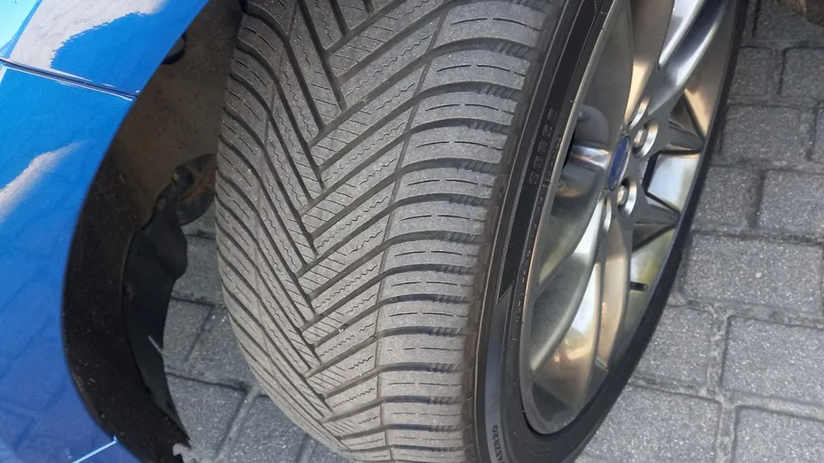FORD Edge -
