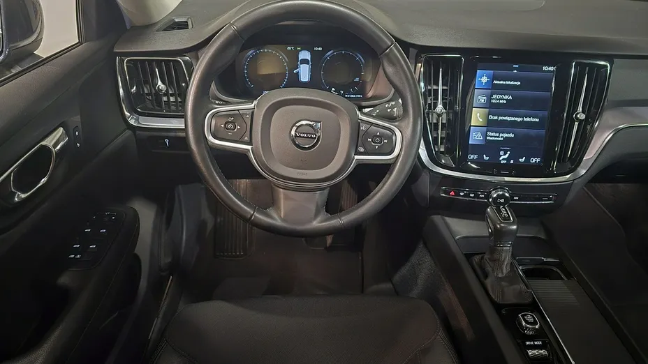 VOLVO V60 -