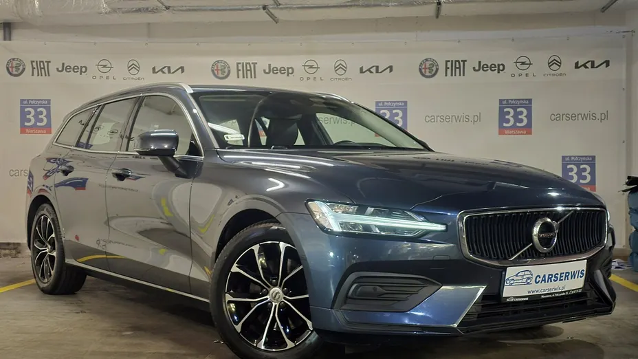 VOLVO V60 -