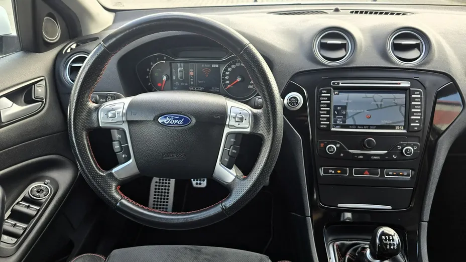 FORD Mondeo -
