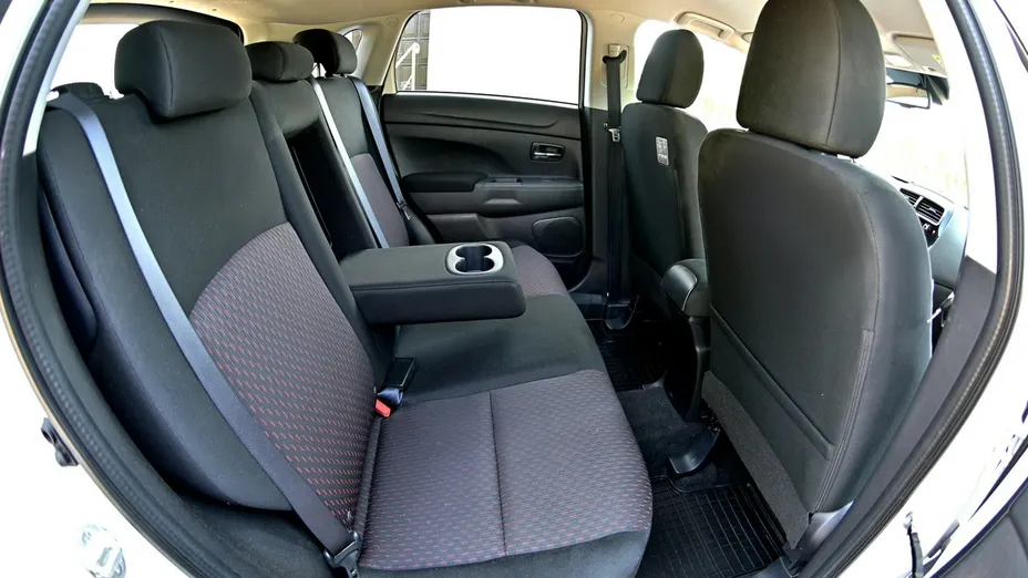 MITSUBISHI ASX -