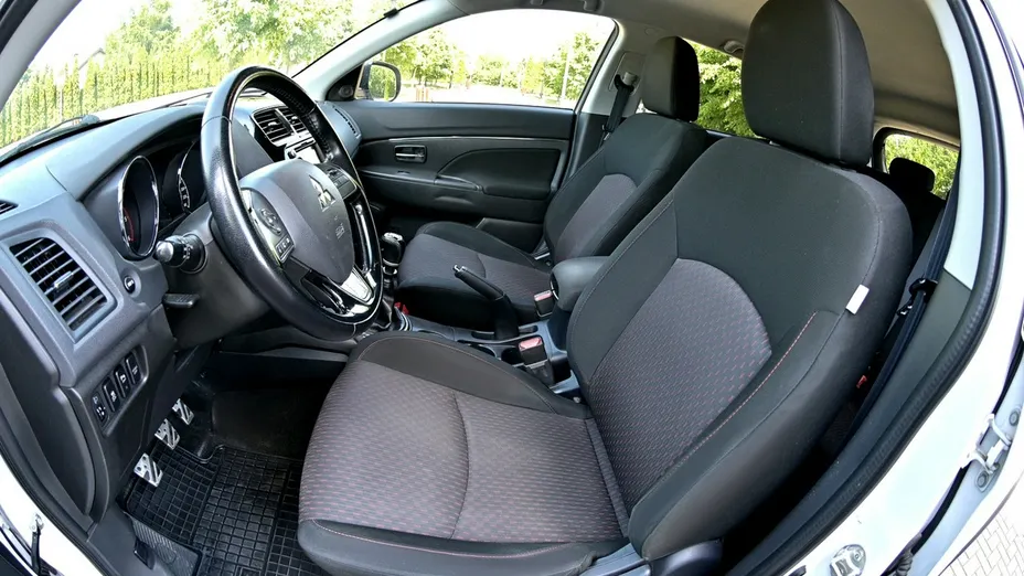 MITSUBISHI ASX -