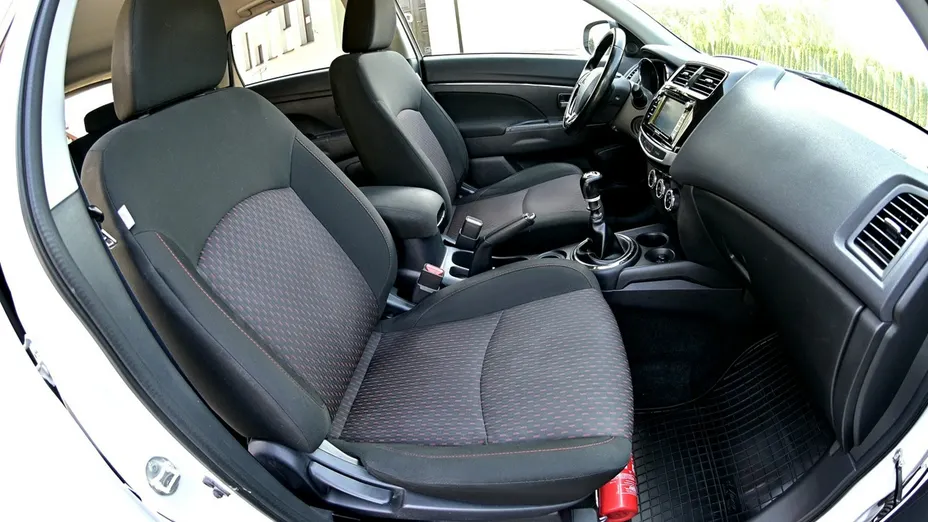 MITSUBISHI ASX -