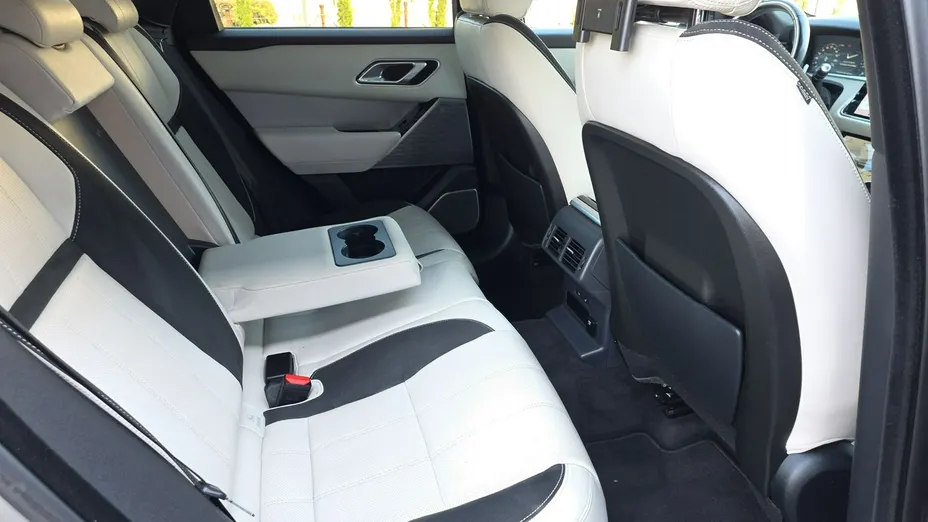 LAND ROVER Range Rover Velar -