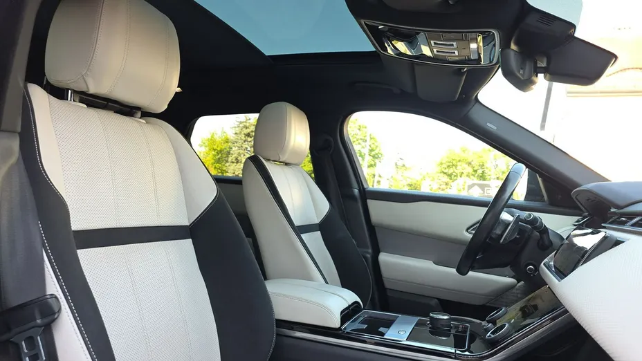 LAND ROVER Range Rover Velar -