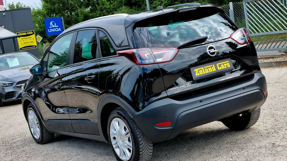 OPEL Crossland X -