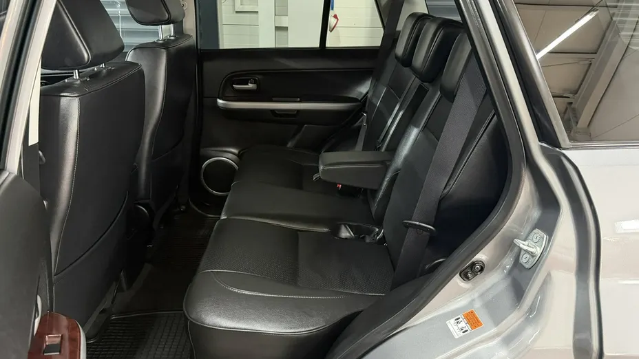 SUZUKI Grand Vitara -