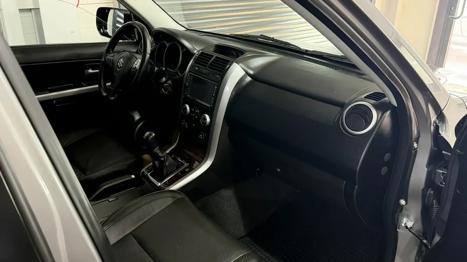 SUZUKI Grand Vitara -