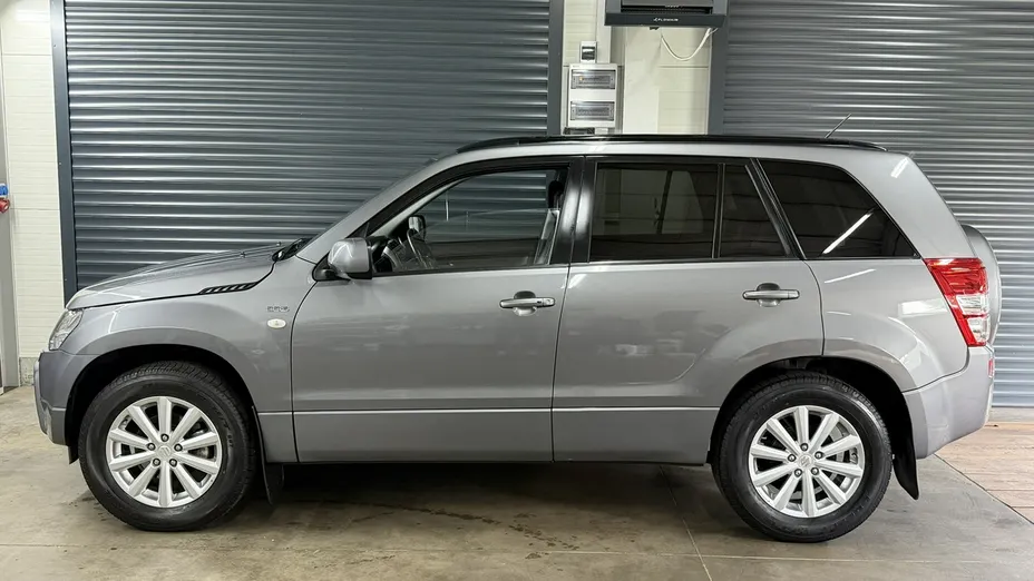 SUZUKI Grand Vitara -
