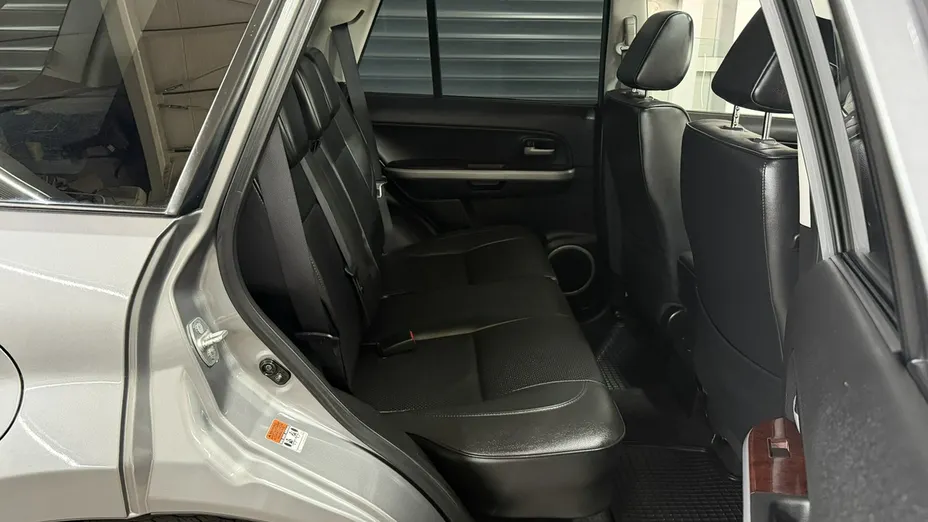 SUZUKI Grand Vitara -