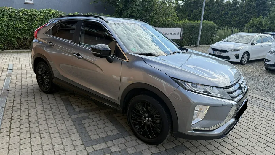 MITSUBISHI Eclipse Cross -