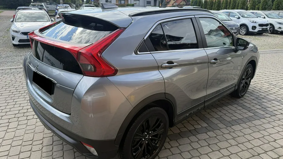 MITSUBISHI Eclipse Cross -