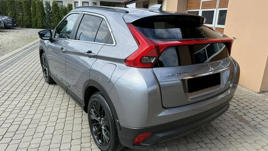 MITSUBISHI Eclipse Cross -