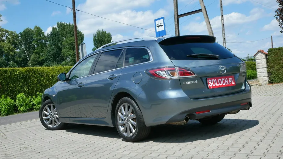 MAZDA 6 -