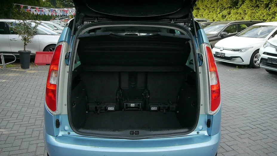 SKODA Roomster -