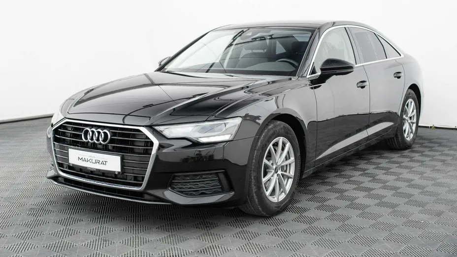 AUDI A6 -