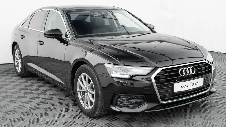 AUDI A6 -