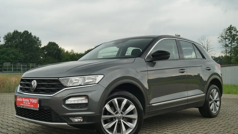 VOLKSWAGEN T-ROC -